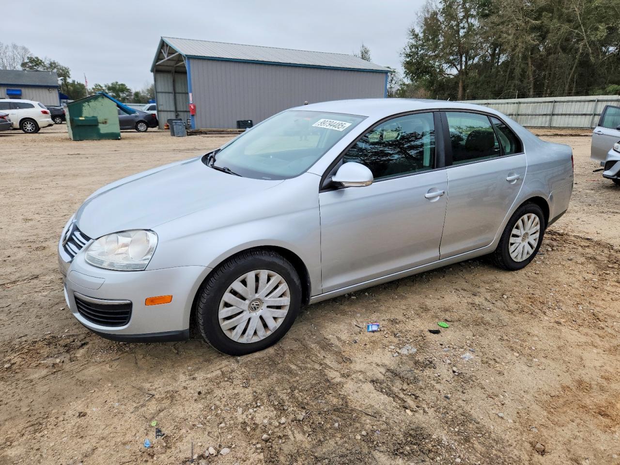2010 VOLKSWAGEN JETTA