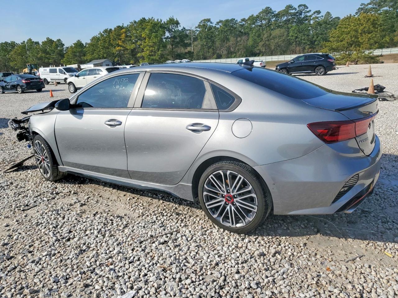 2023 KIA FORTE