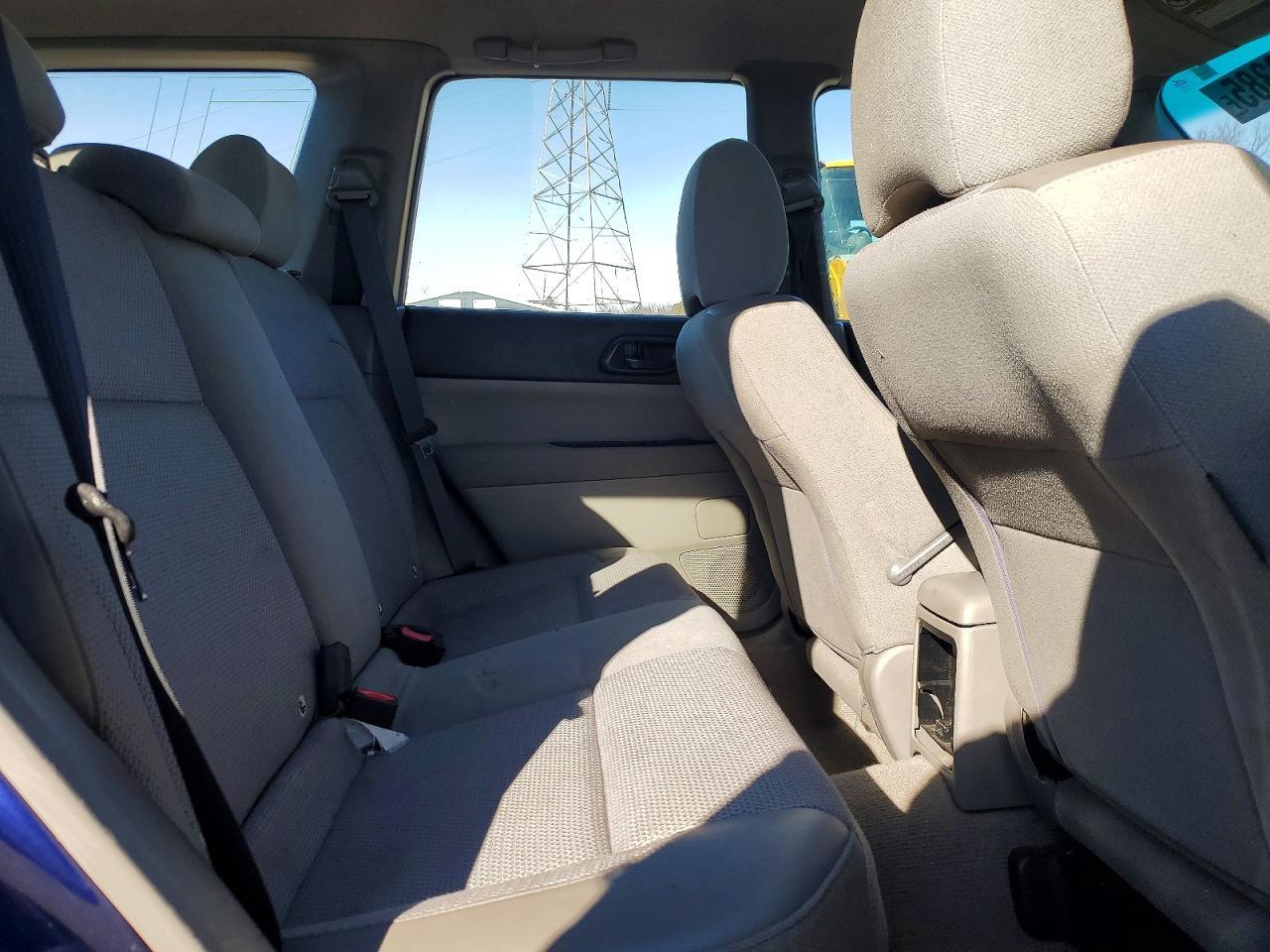2004 SUBARU FORESTER