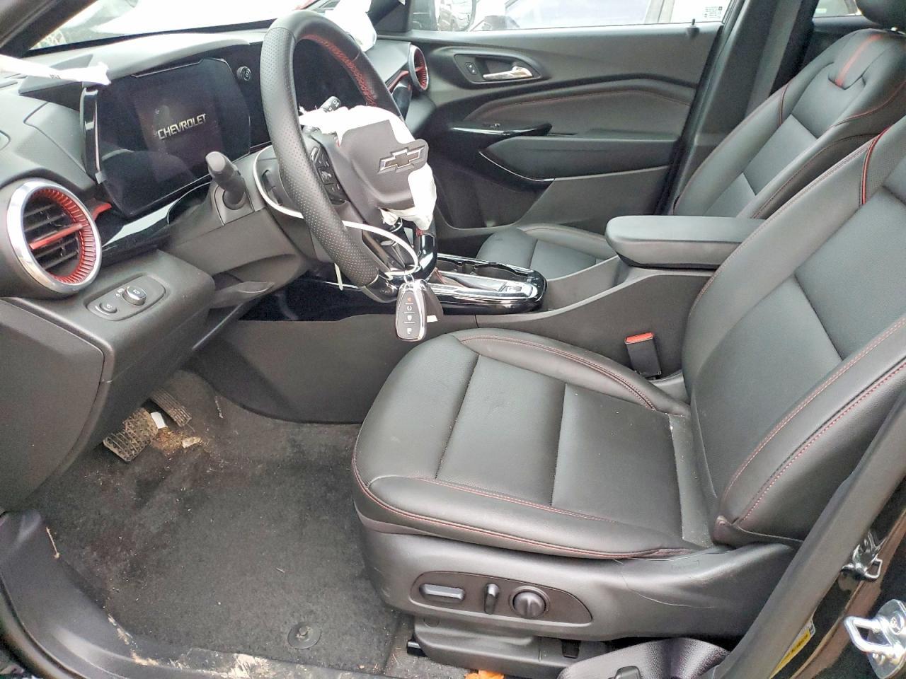 2025 CHEVROLET TRAX