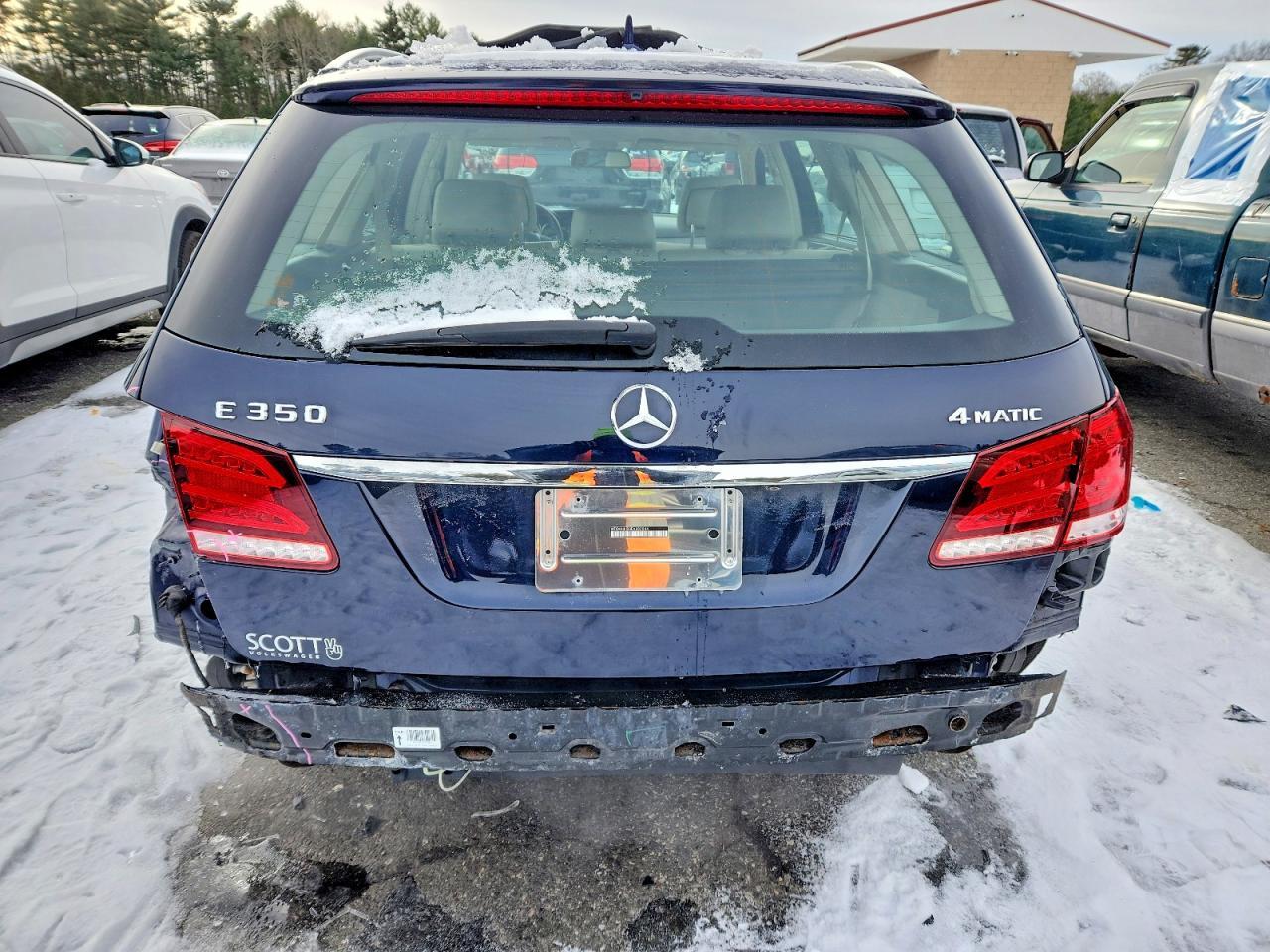 2014 MERCEDES-BENZ E-Class