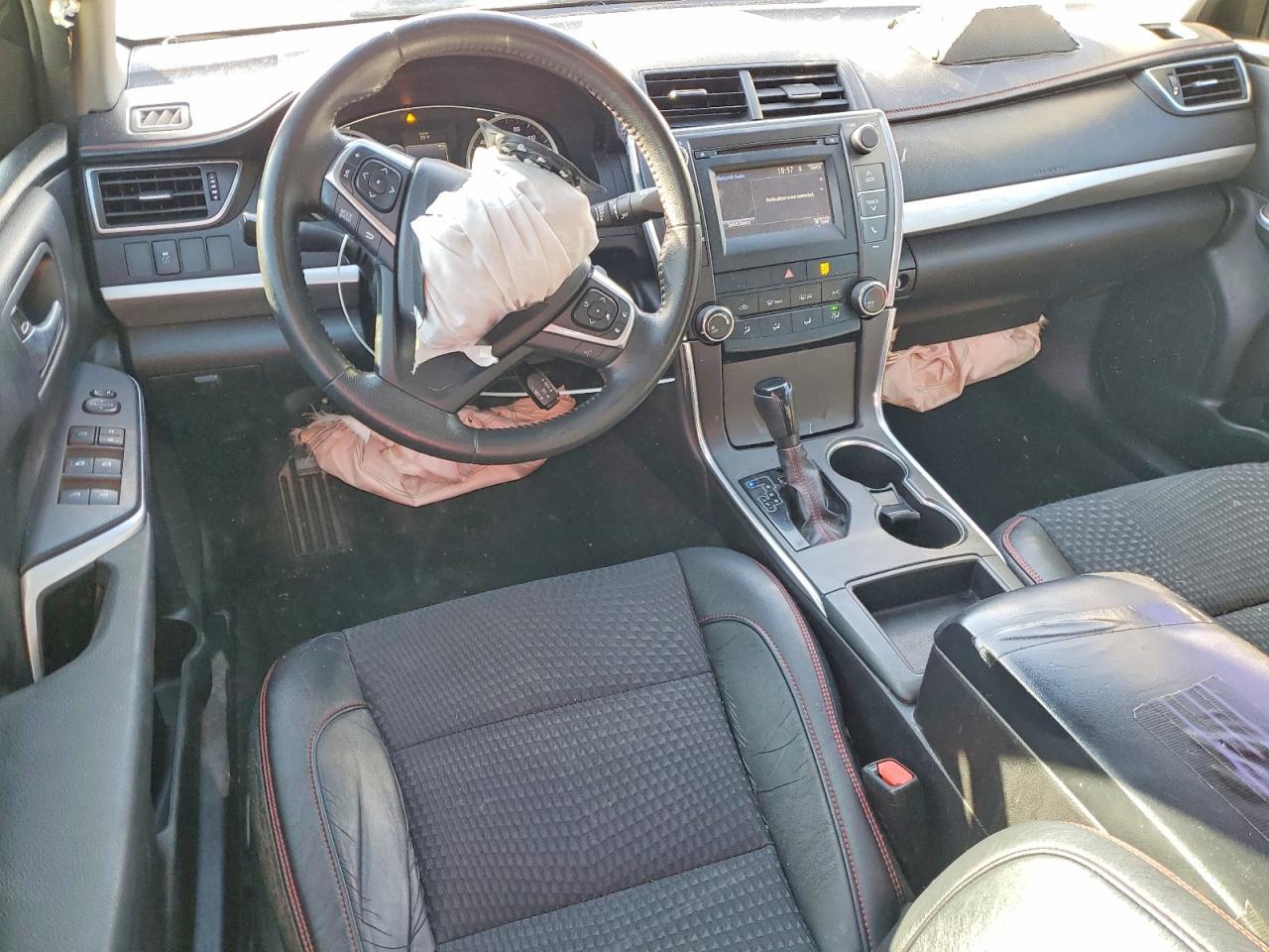 2015 TOYOTA CAMRY