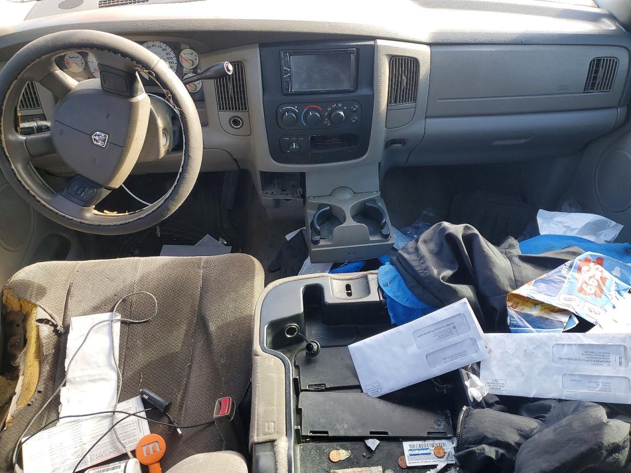 2004 DODGE RAM 1500