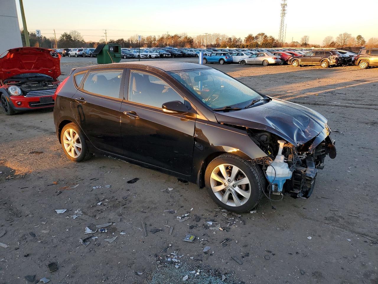 2014 HYUNDAI ACCENT