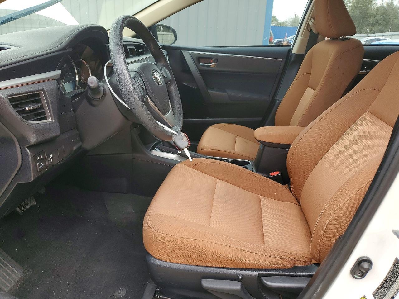 2015 TOYOTA COROLLA
