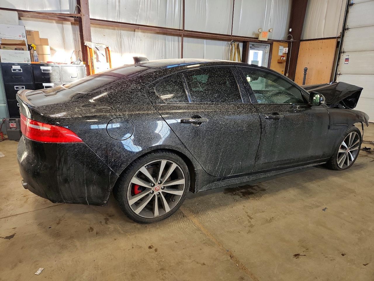 2018 JAGUAR XE