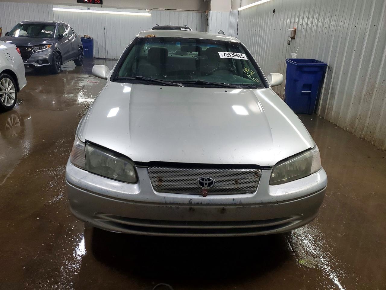2000 TOYOTA CAMRY