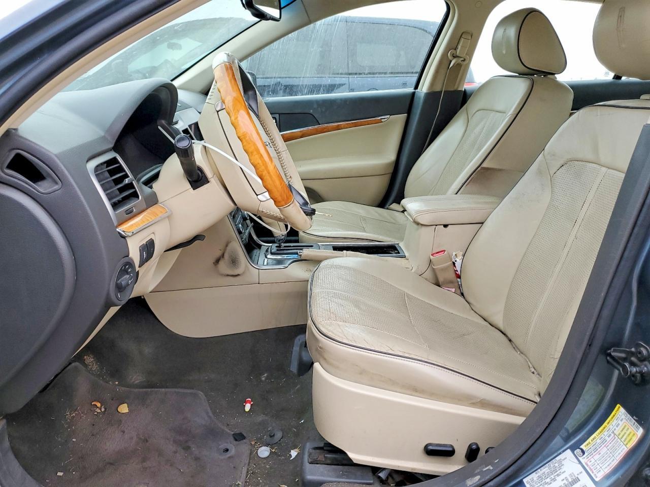 2011 LINCOLN MKZ