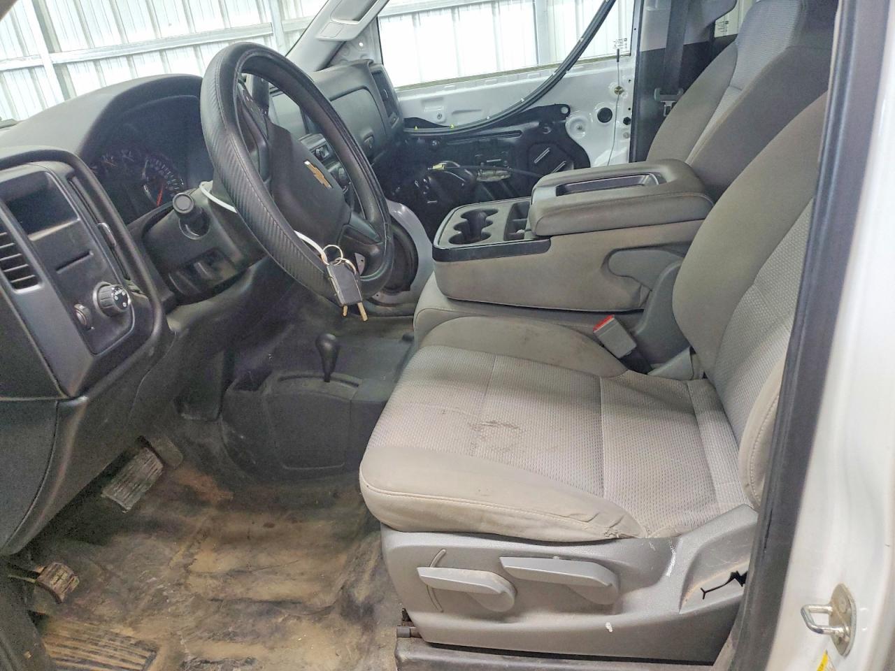 2018 CHEVROLET Silverado