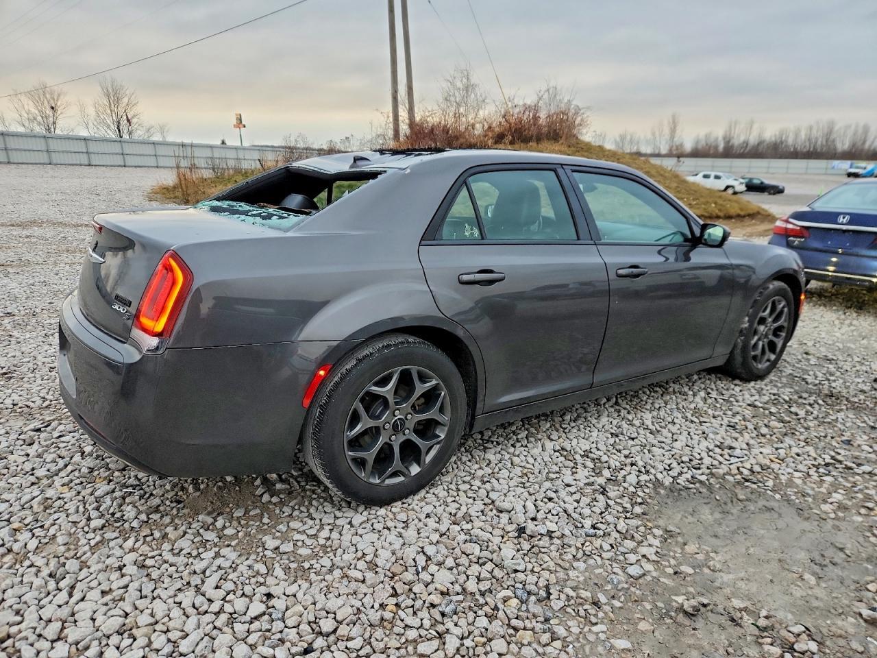 2018 CHRYSLER 300