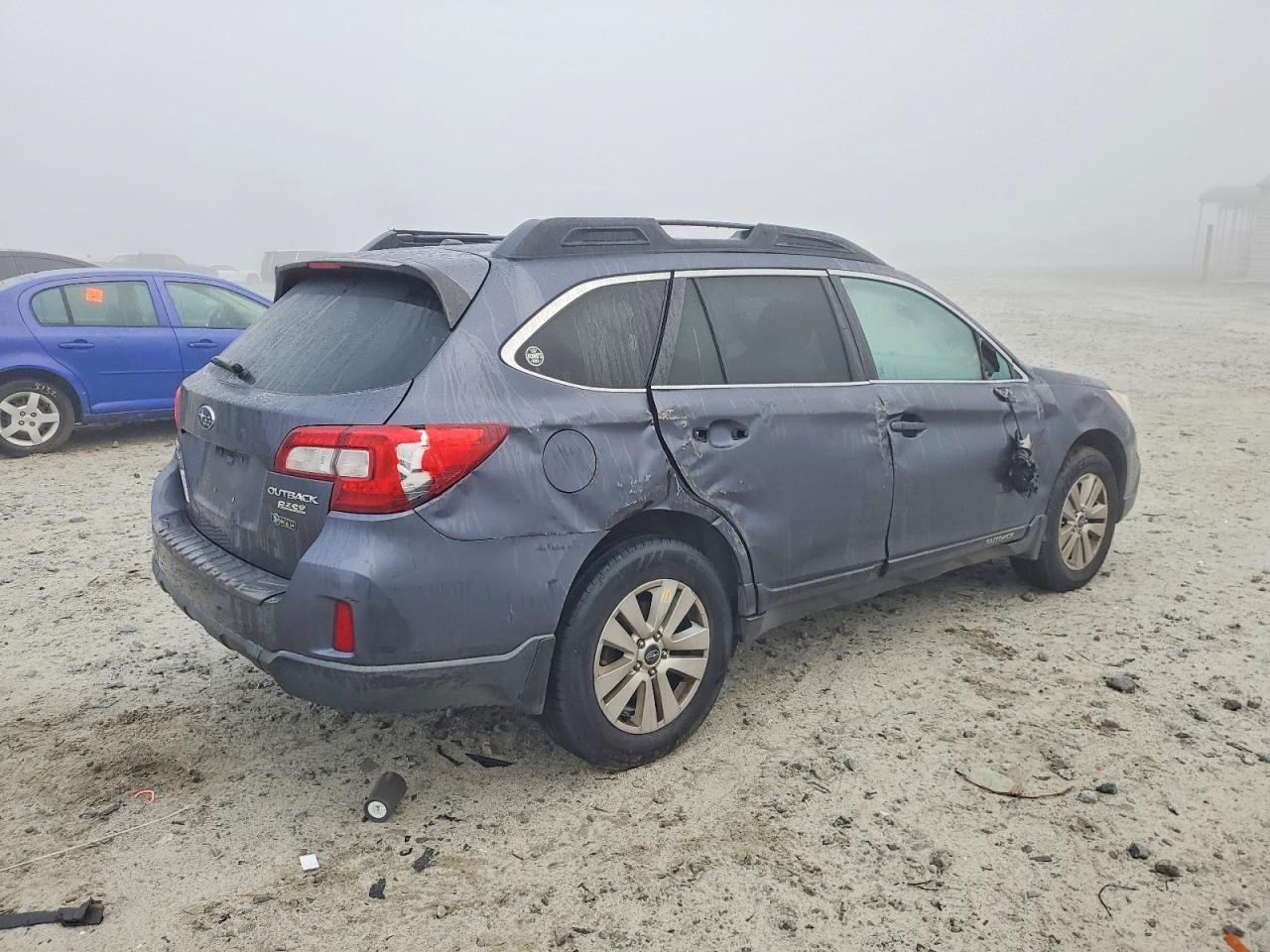2015 SUBARU Outback