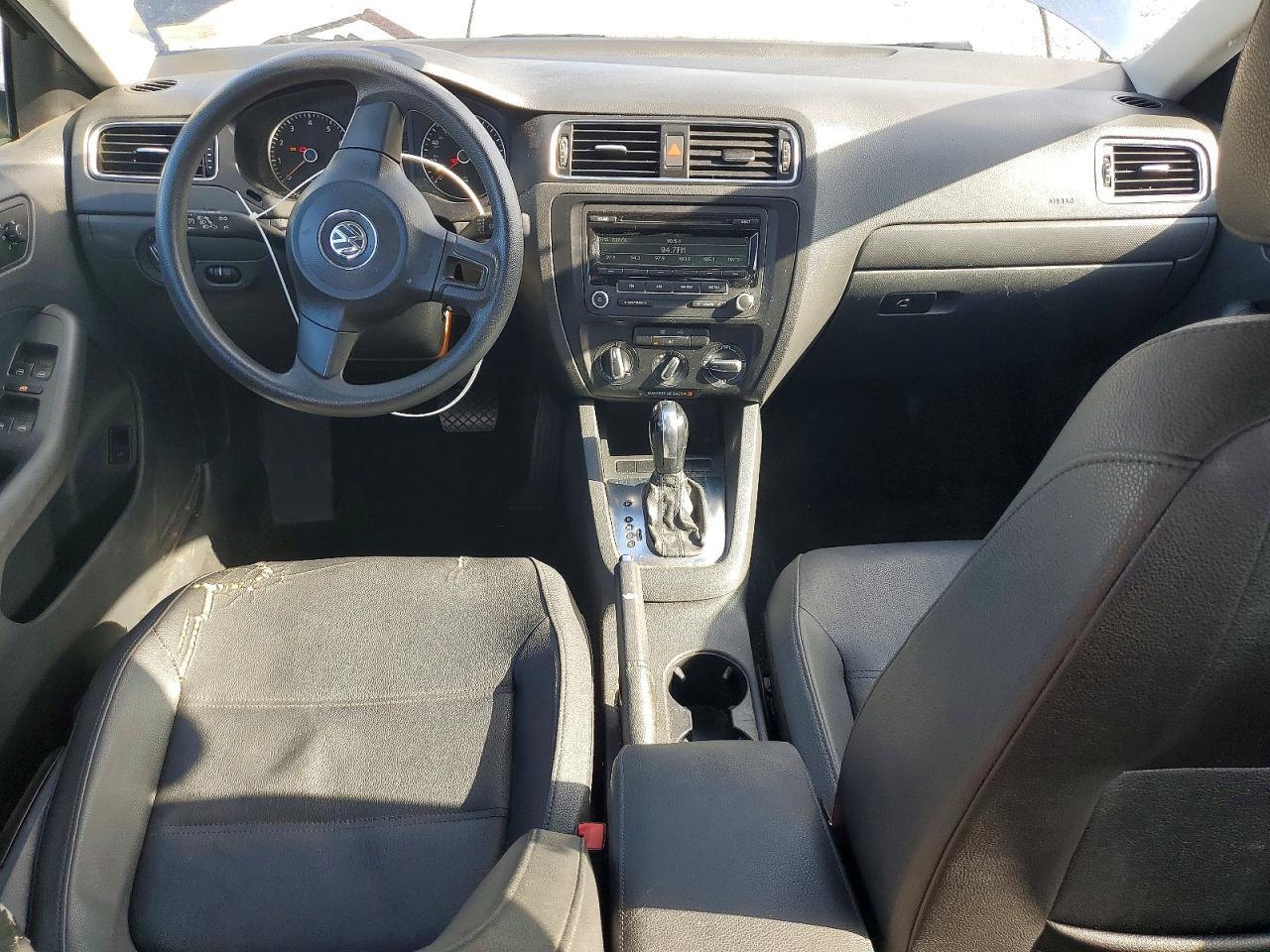 2012 VOLKSWAGEN JETTA