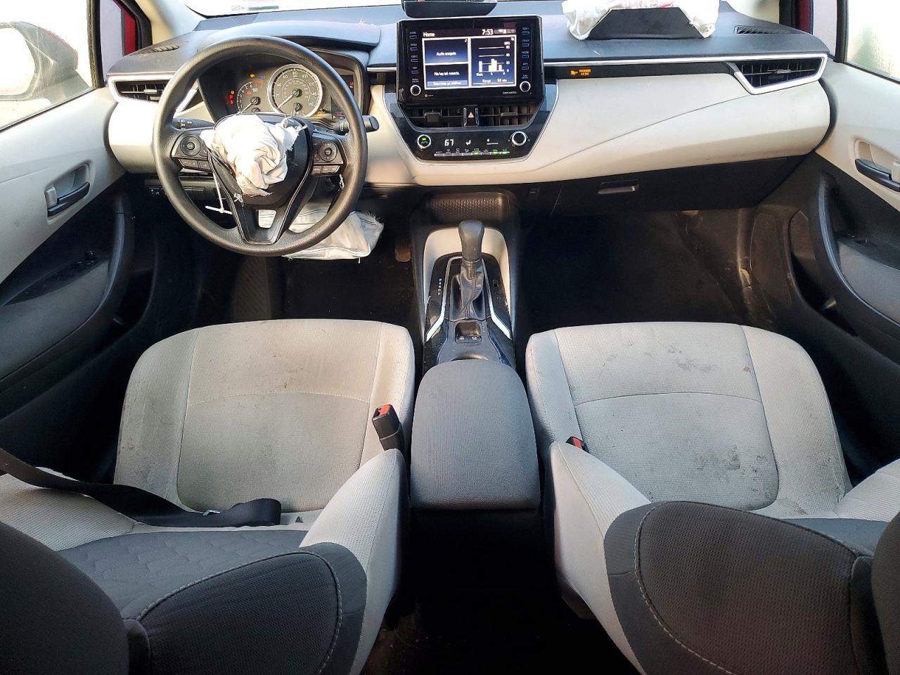 2022 TOYOTA COROLLA