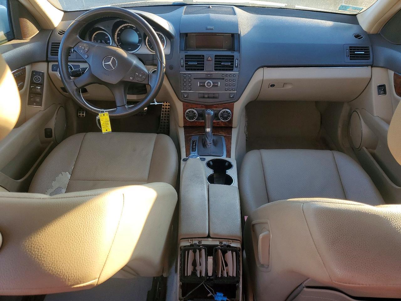 2011 MERCEDES-BENZ C-CLASS
