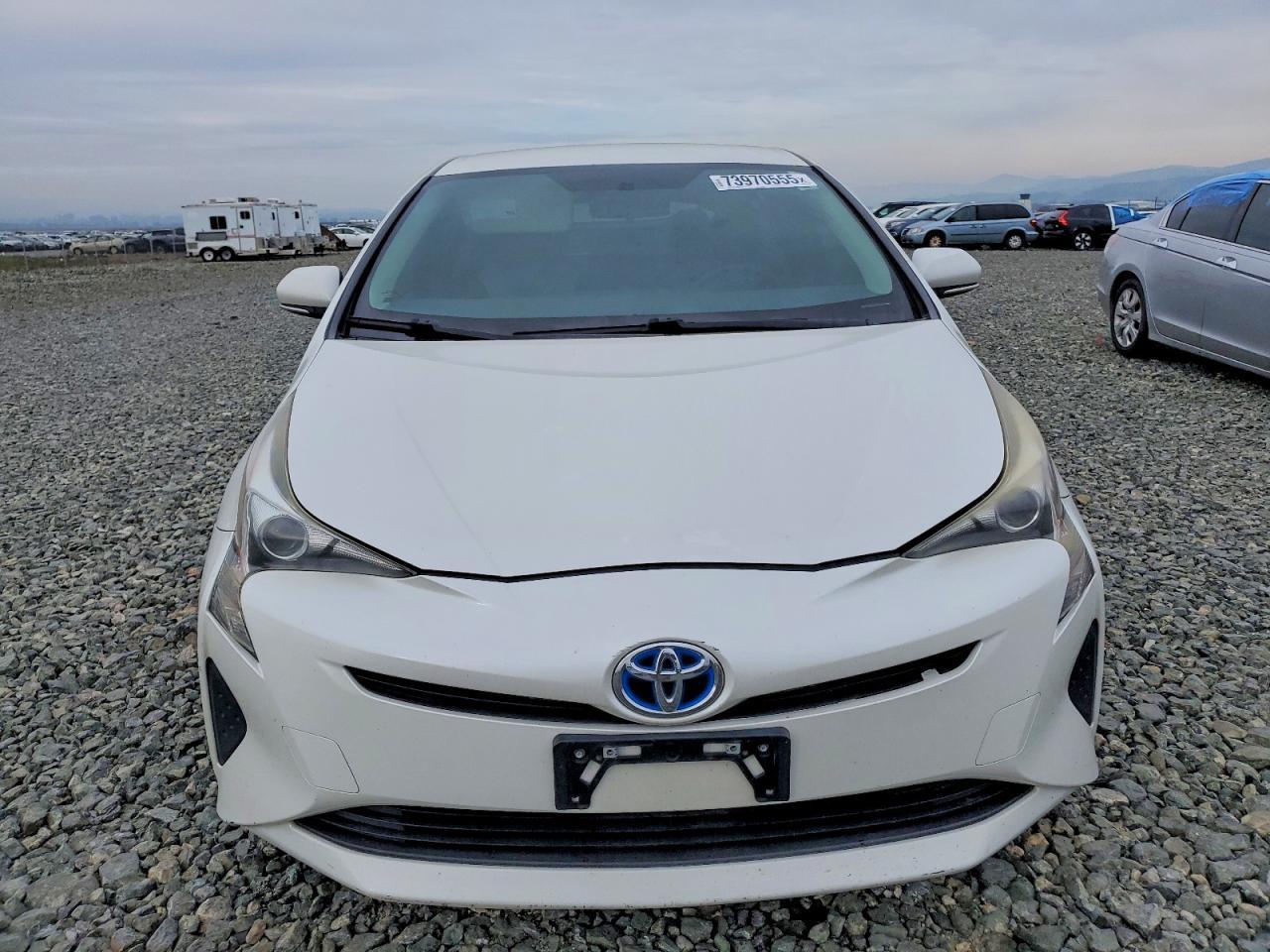 2016 TOYOTA PRIUS
