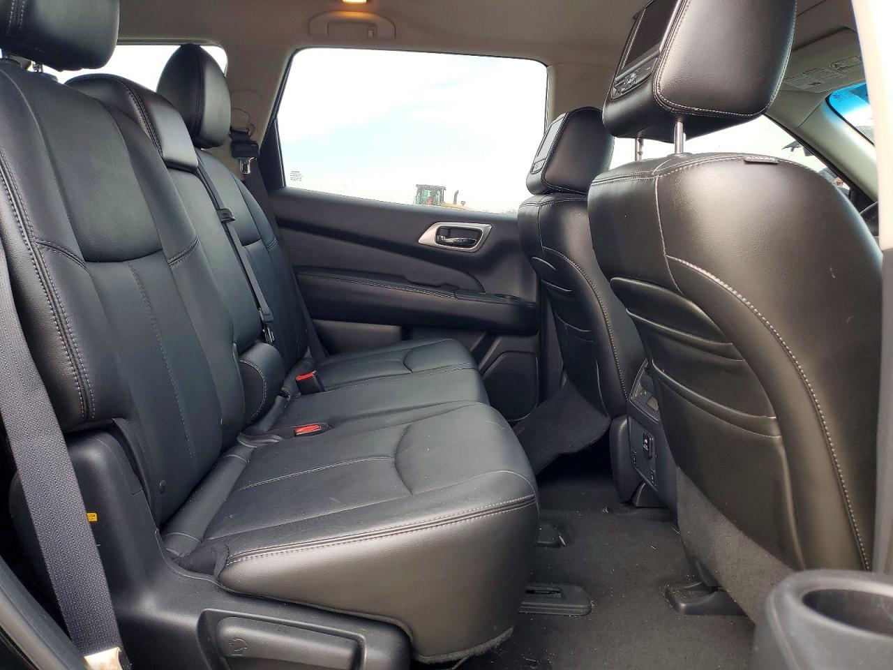 2013 NISSAN PATHFINDER