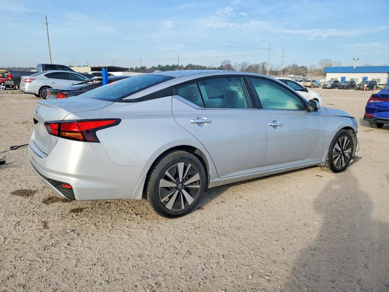 2021 NISSAN ALTIMA