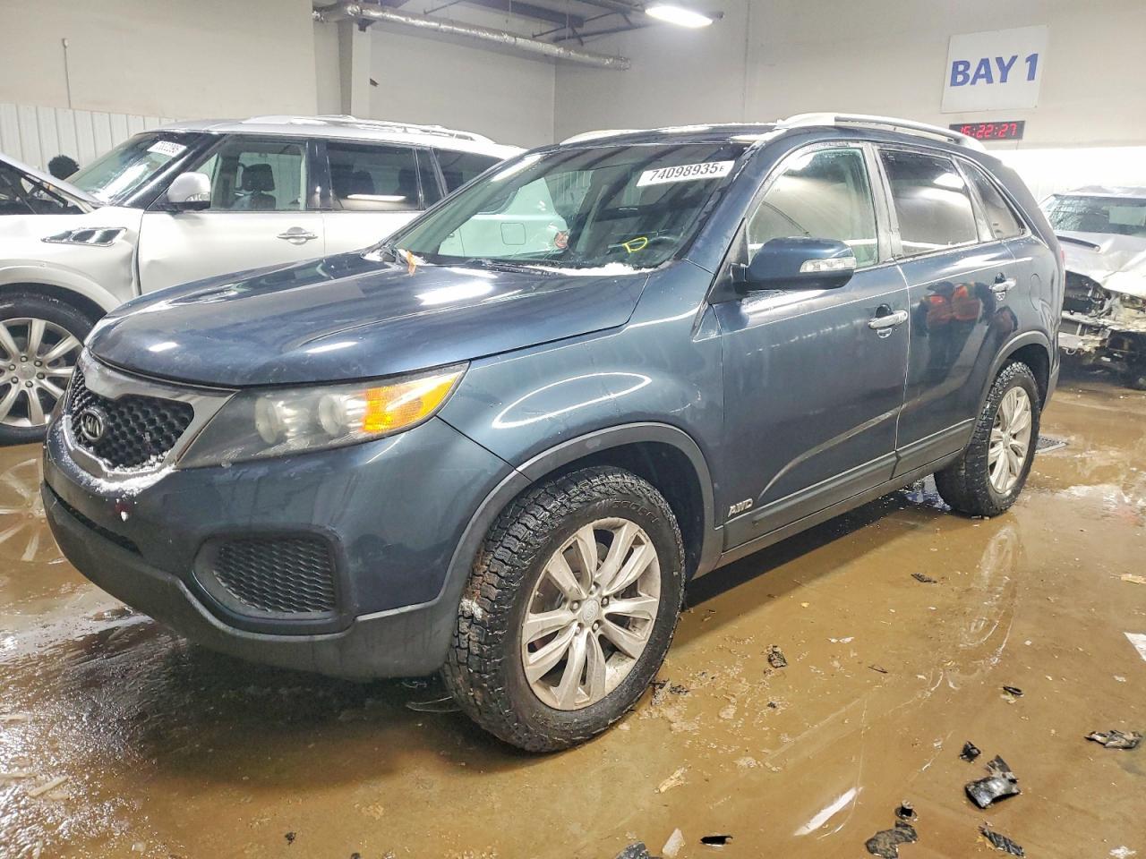 2011 KIA SORENTO