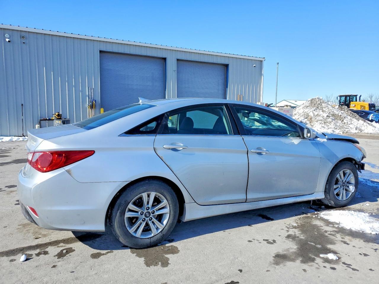2014 HYUNDAI SONATA