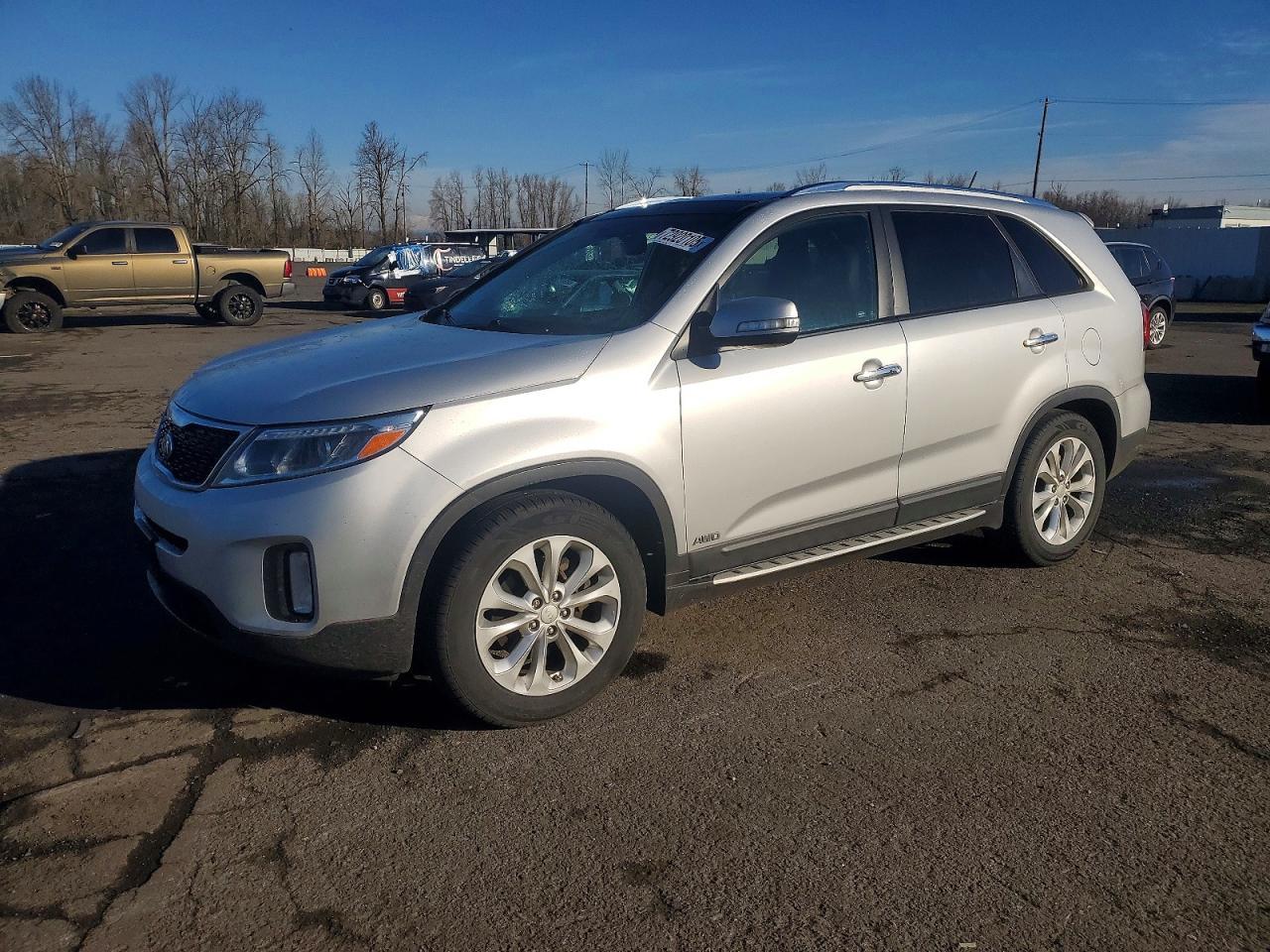 2014 KIA SORENTO