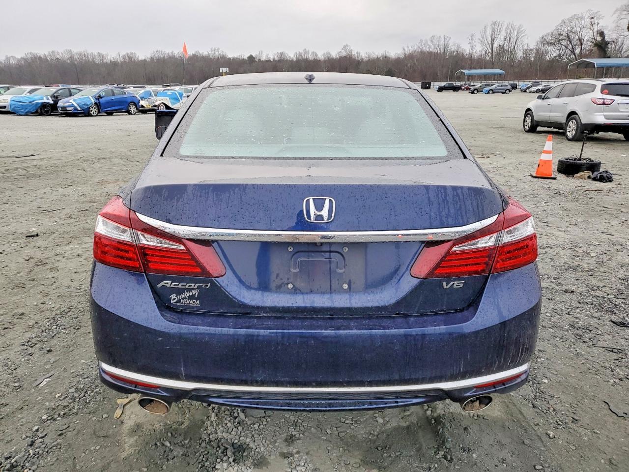 2017 HONDA ACCORD