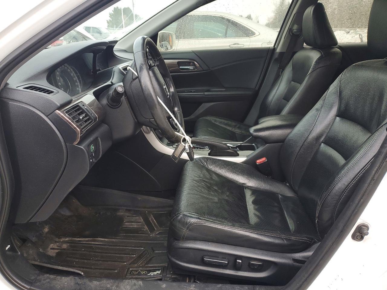 2017 HONDA ACCORD
