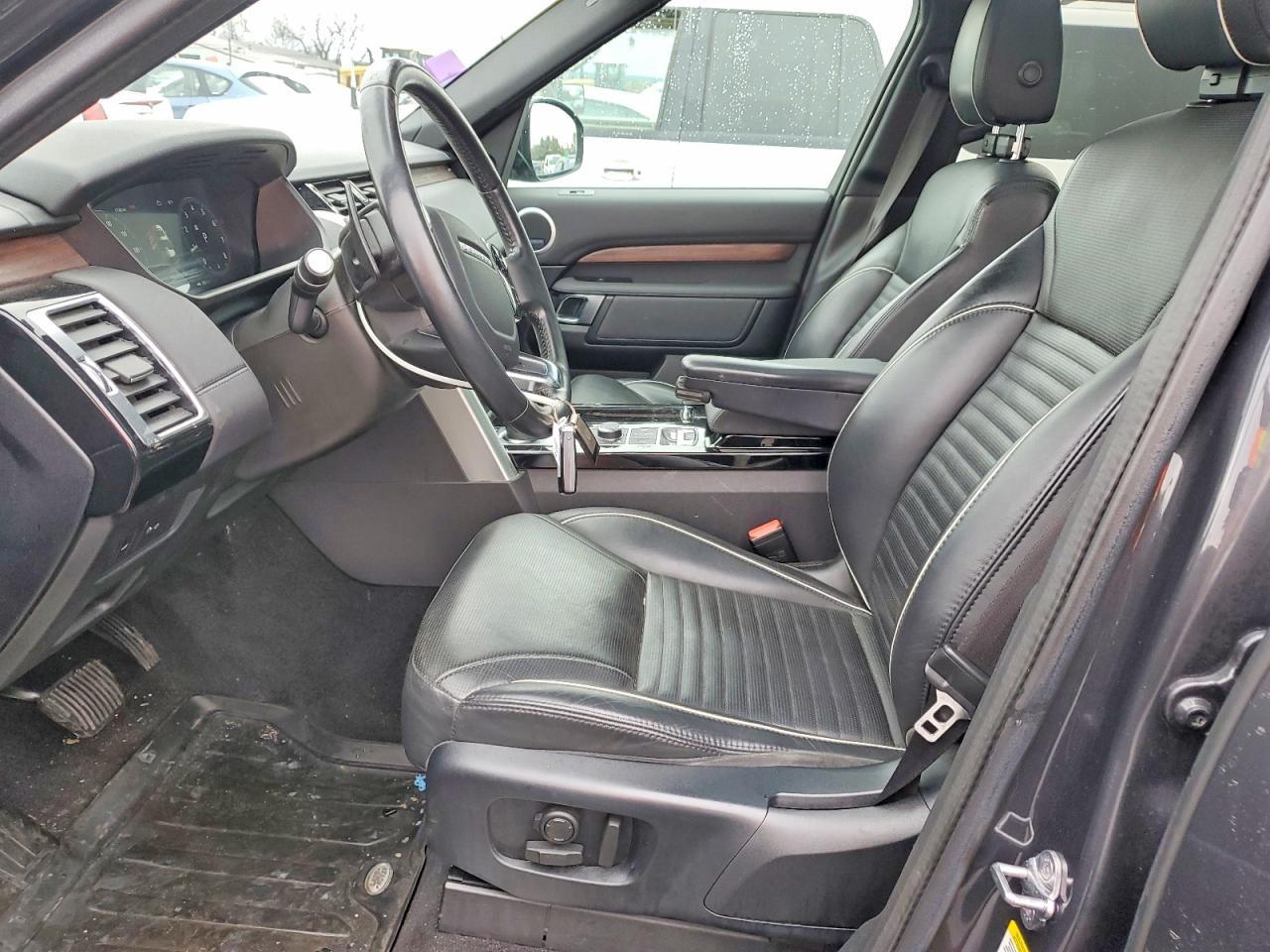 2019 LAND ROVER Discovery