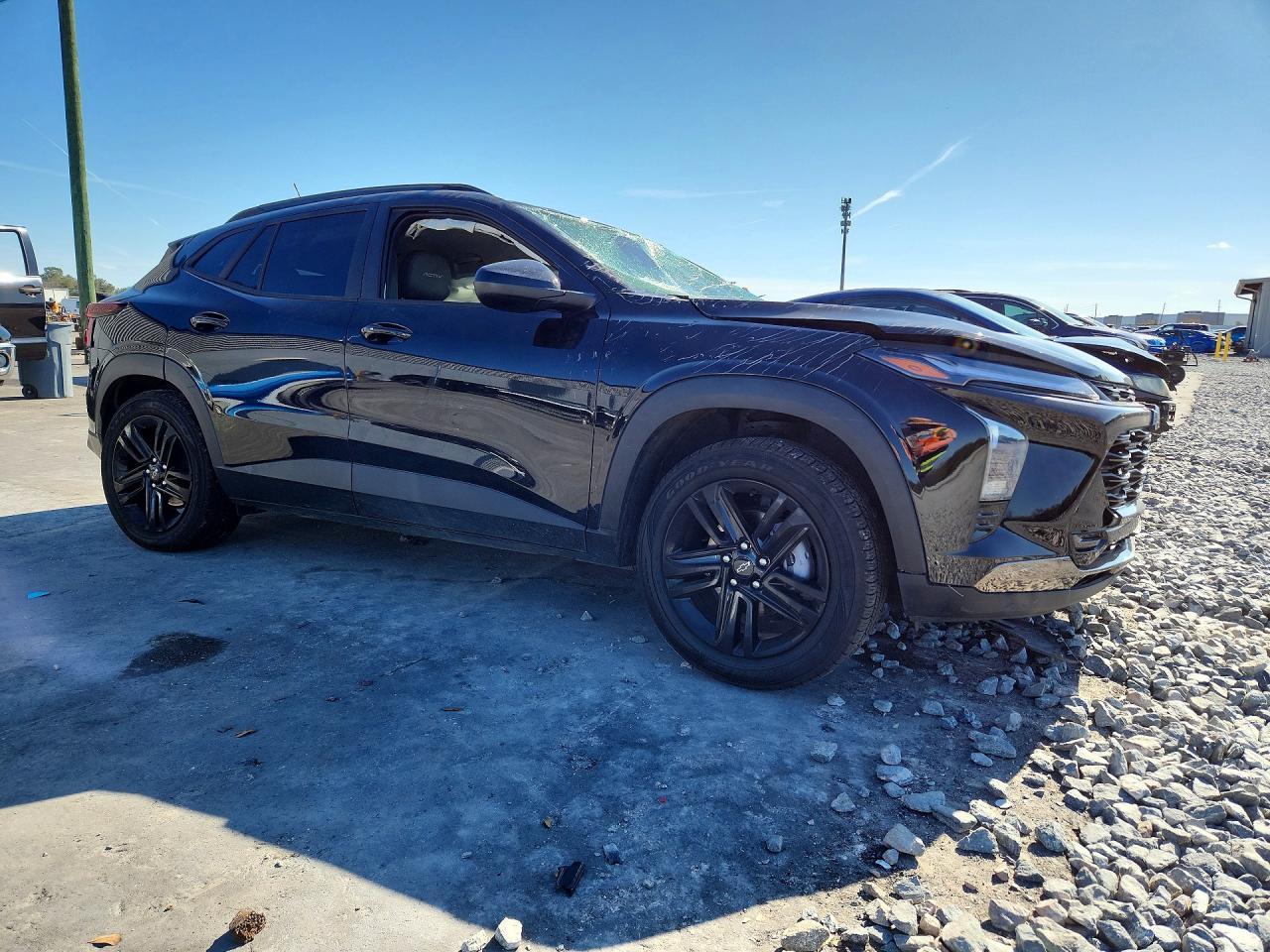 2025 CHEVROLET TRAX