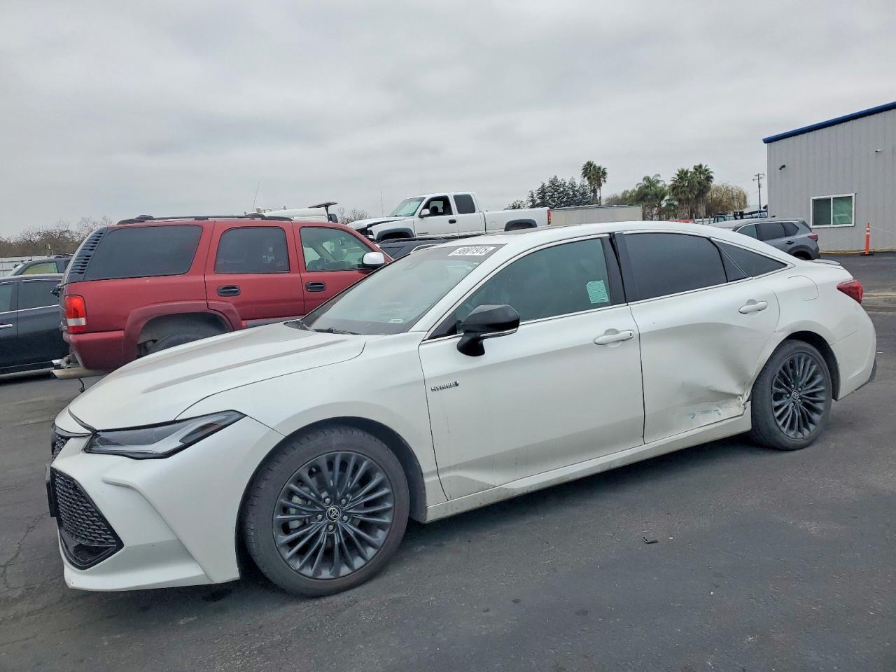 2021 TOYOTA Avalon