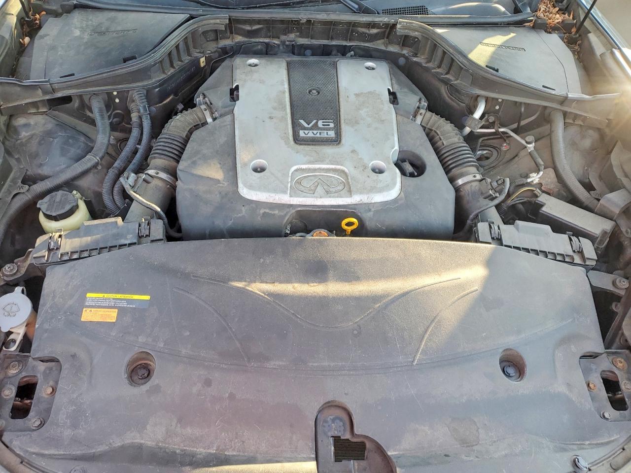 2012 INFINITI M37