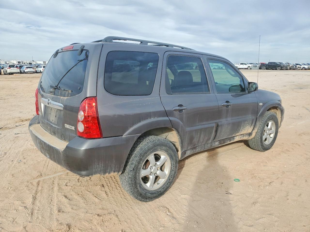 2005 MAZDA Tribute
