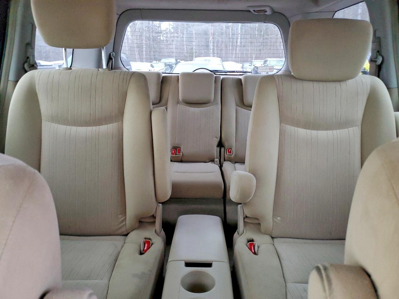 2013 NISSAN Quest