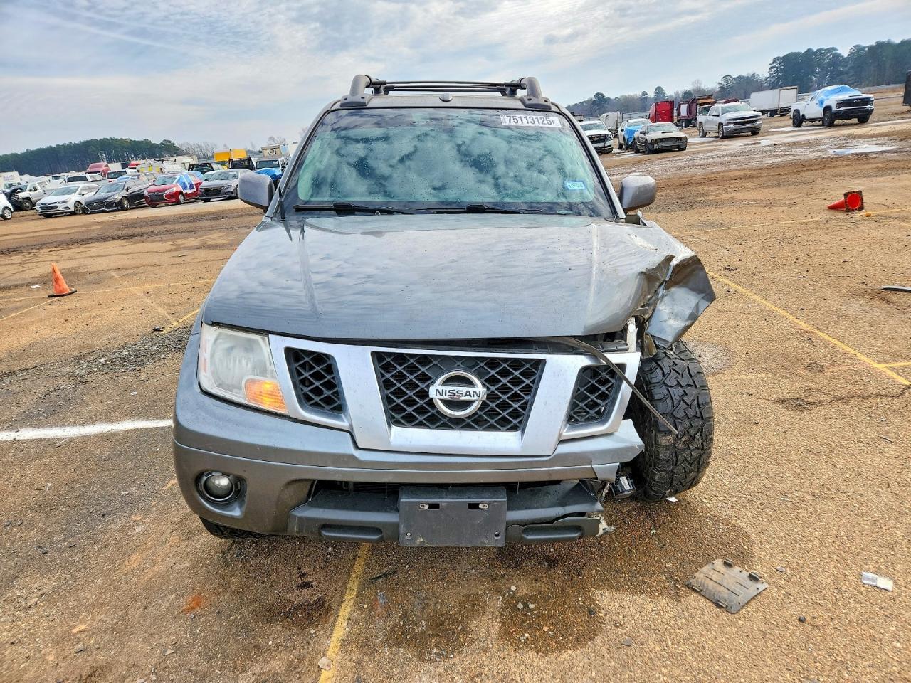 2016 NISSAN Frontier