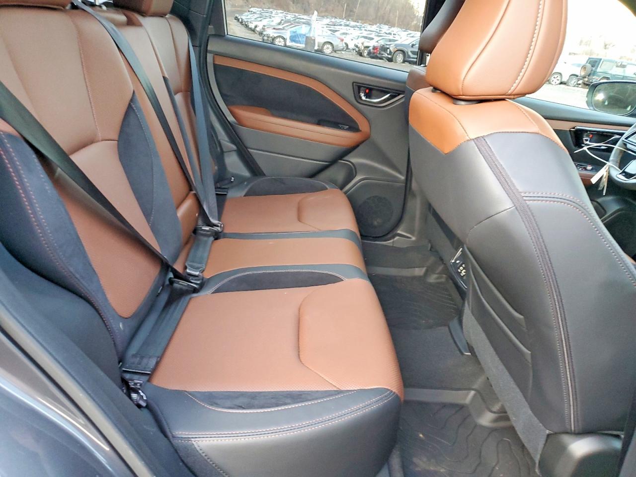 2025 SUBARU FORESTER