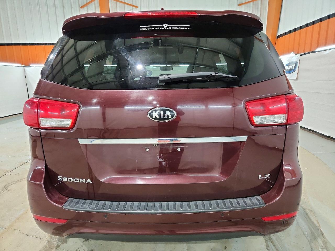 2017 KIA SEDONA