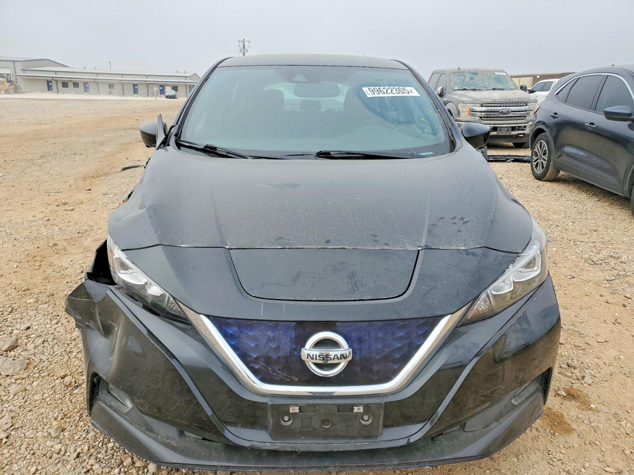 2022 NISSAN LEAF
