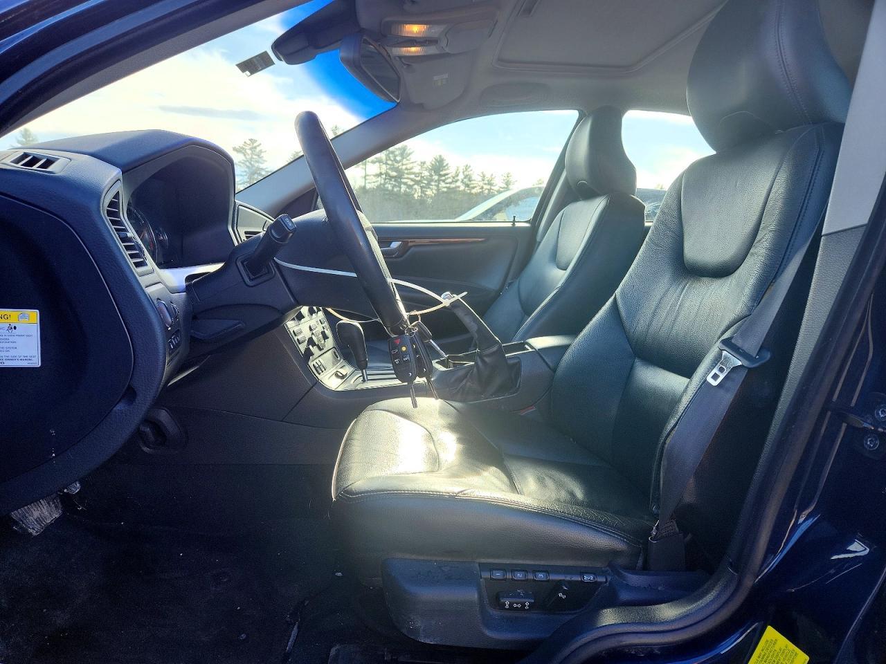 2004 VOLVO S60