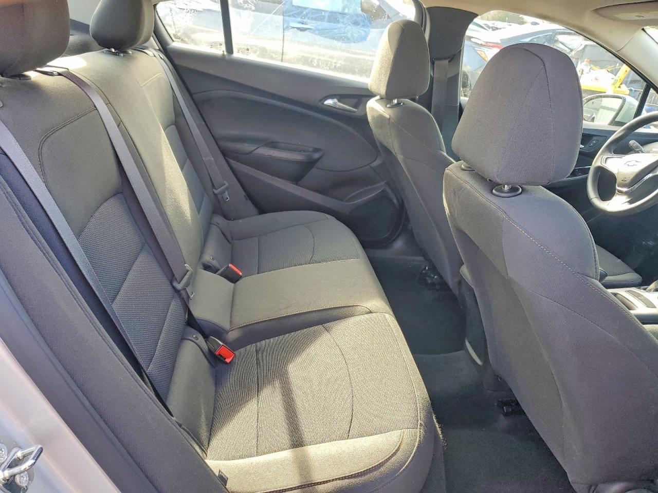 2016 CHEVROLET CRUZE