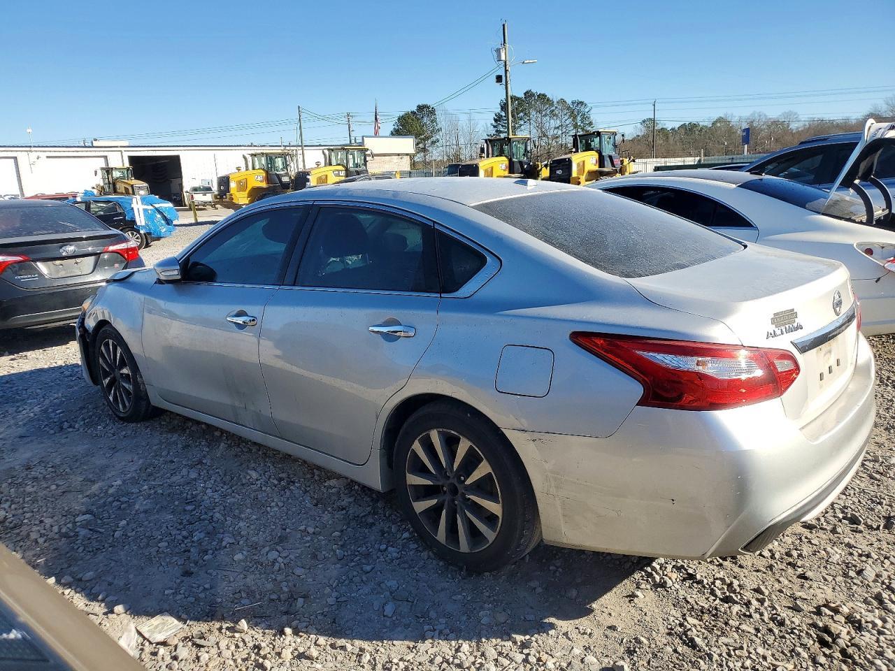 2017 NISSAN ALTIMA