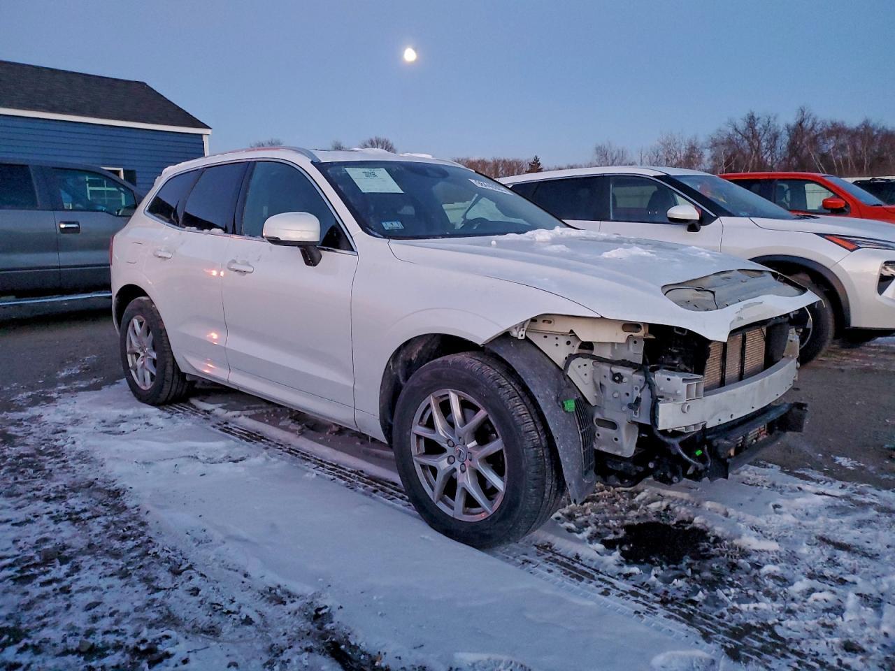 2020 VOLVO XC60