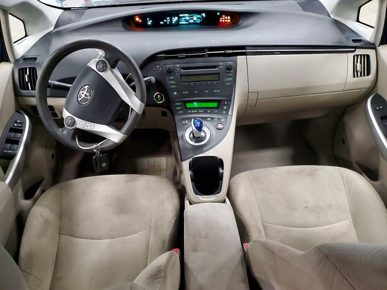 2010 TOYOTA PRIUS