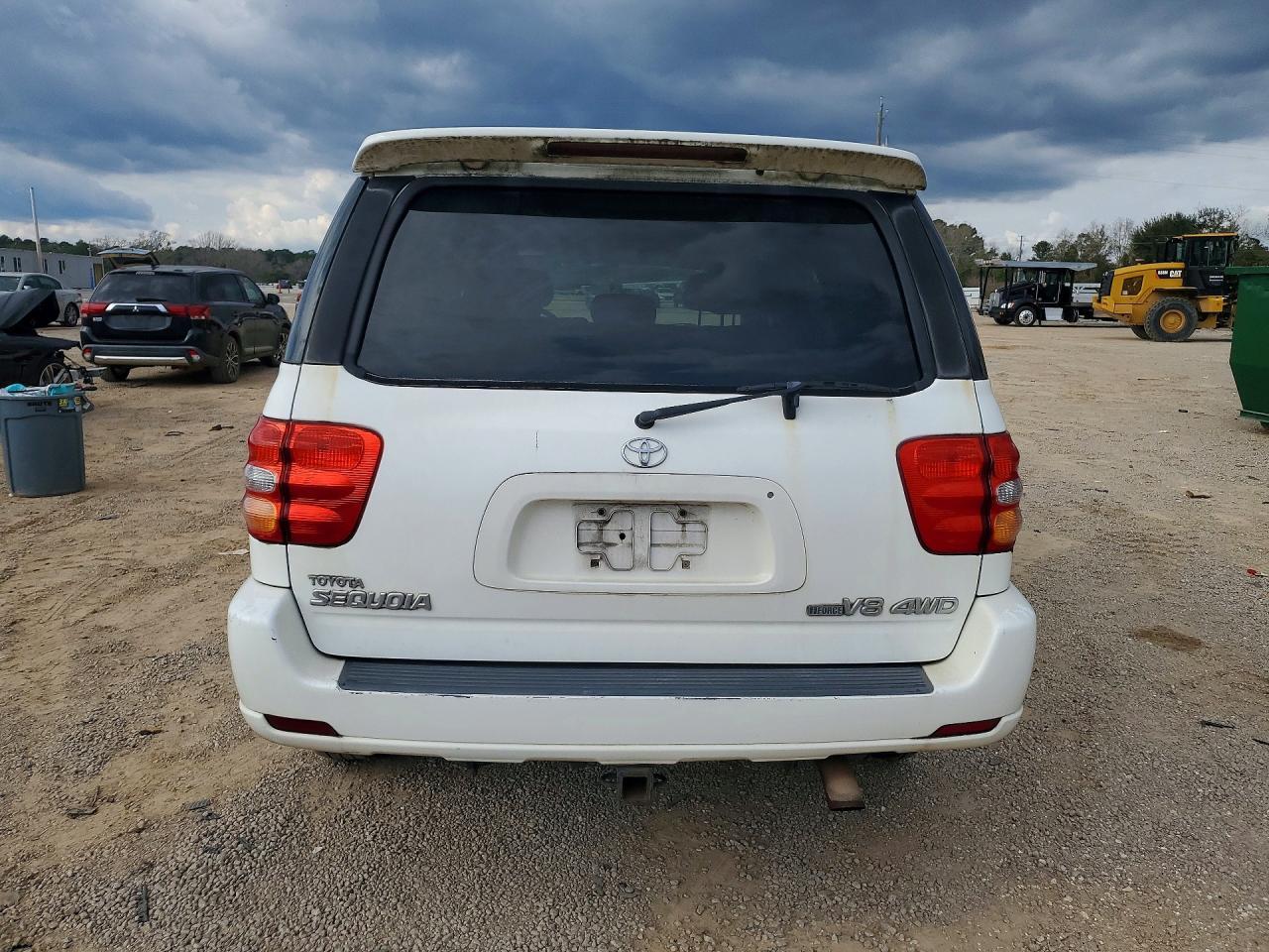 2001 TOYOTA Sequoia