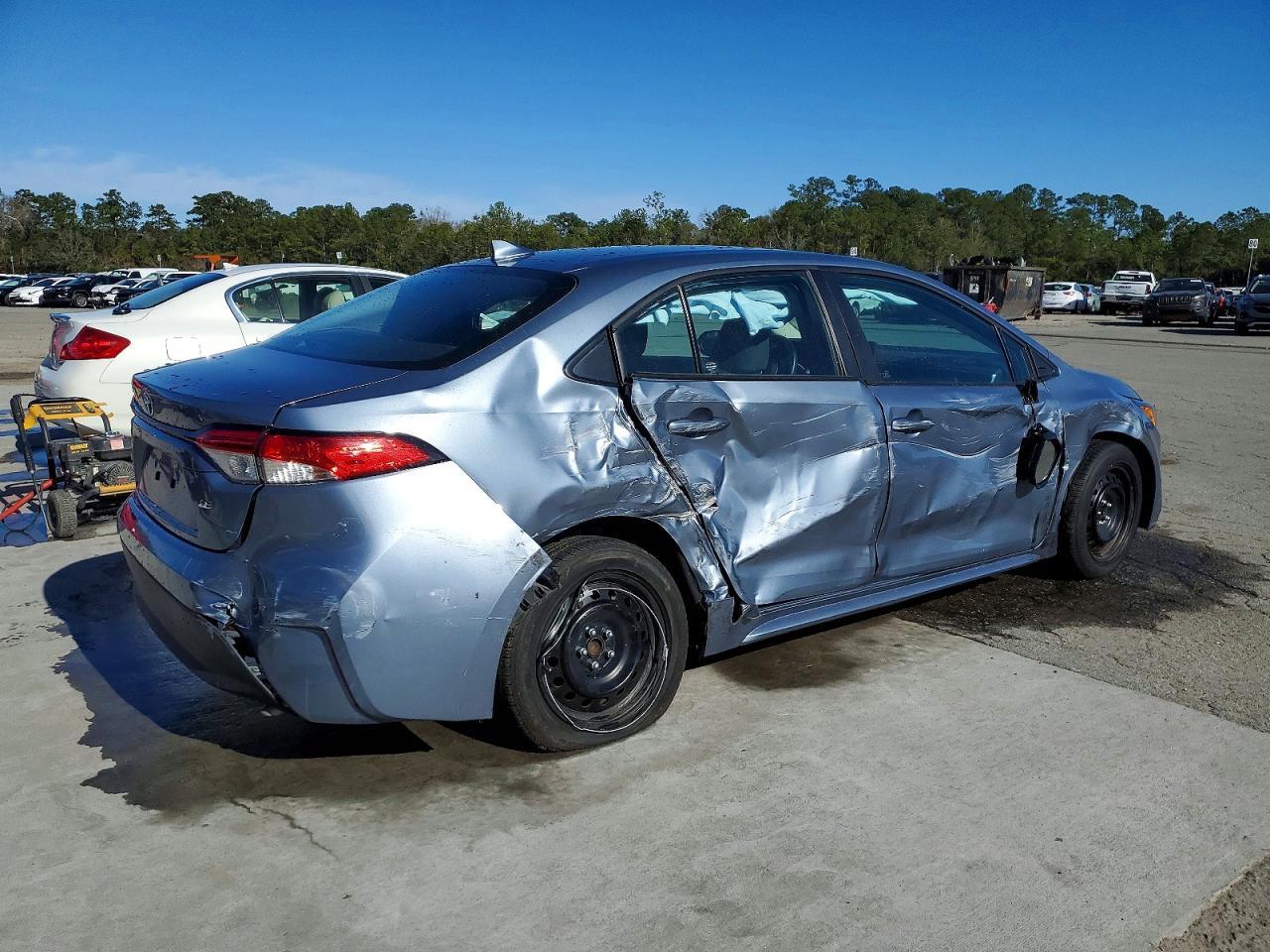 2023 TOYOTA COROLLA