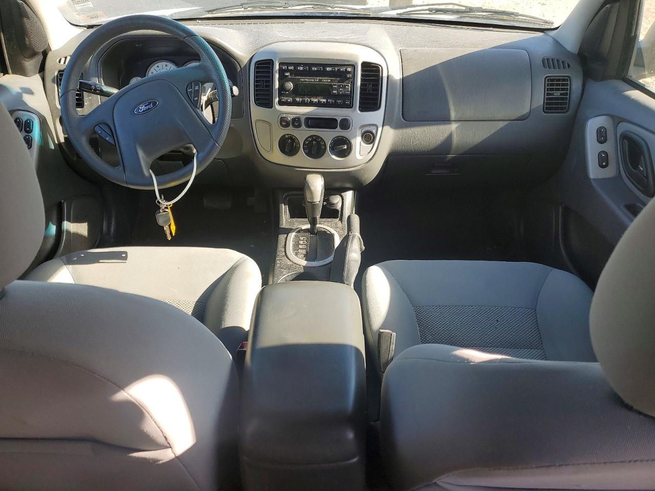 2006 FORD ESCAPE