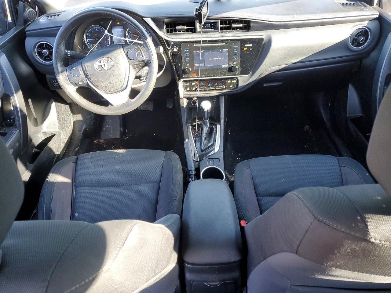 2017 TOYOTA COROLLA