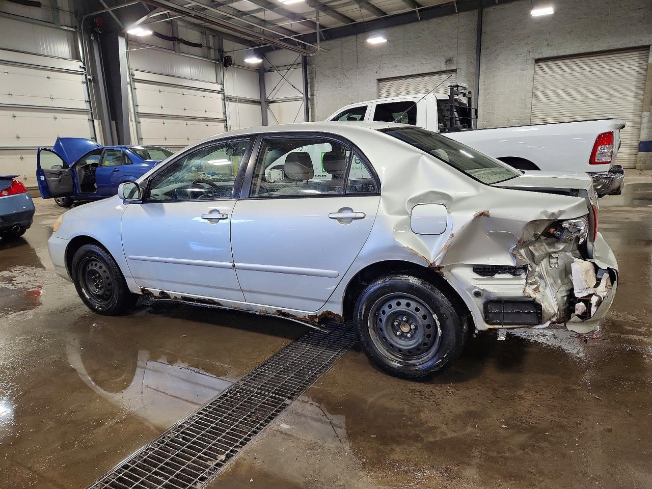 2004 TOYOTA COROLLA