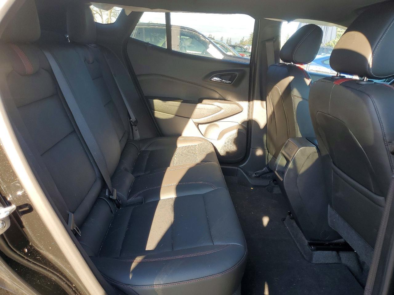2025 CHEVROLET TRAX