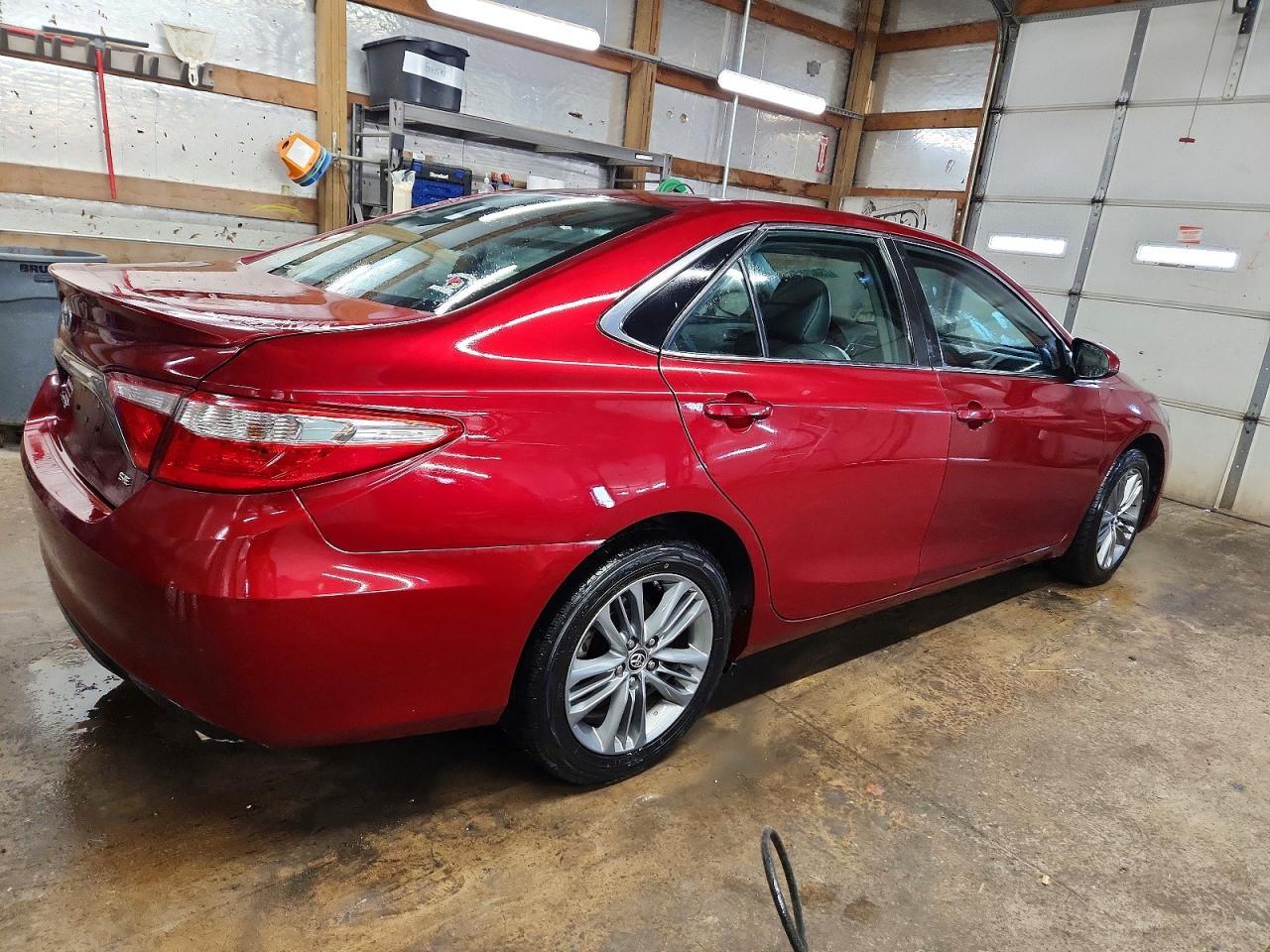 2015 TOYOTA CAMRY