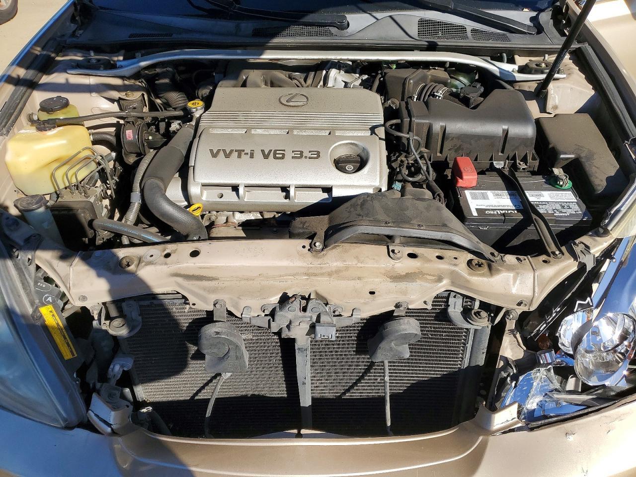 2004 LEXUS ES 330