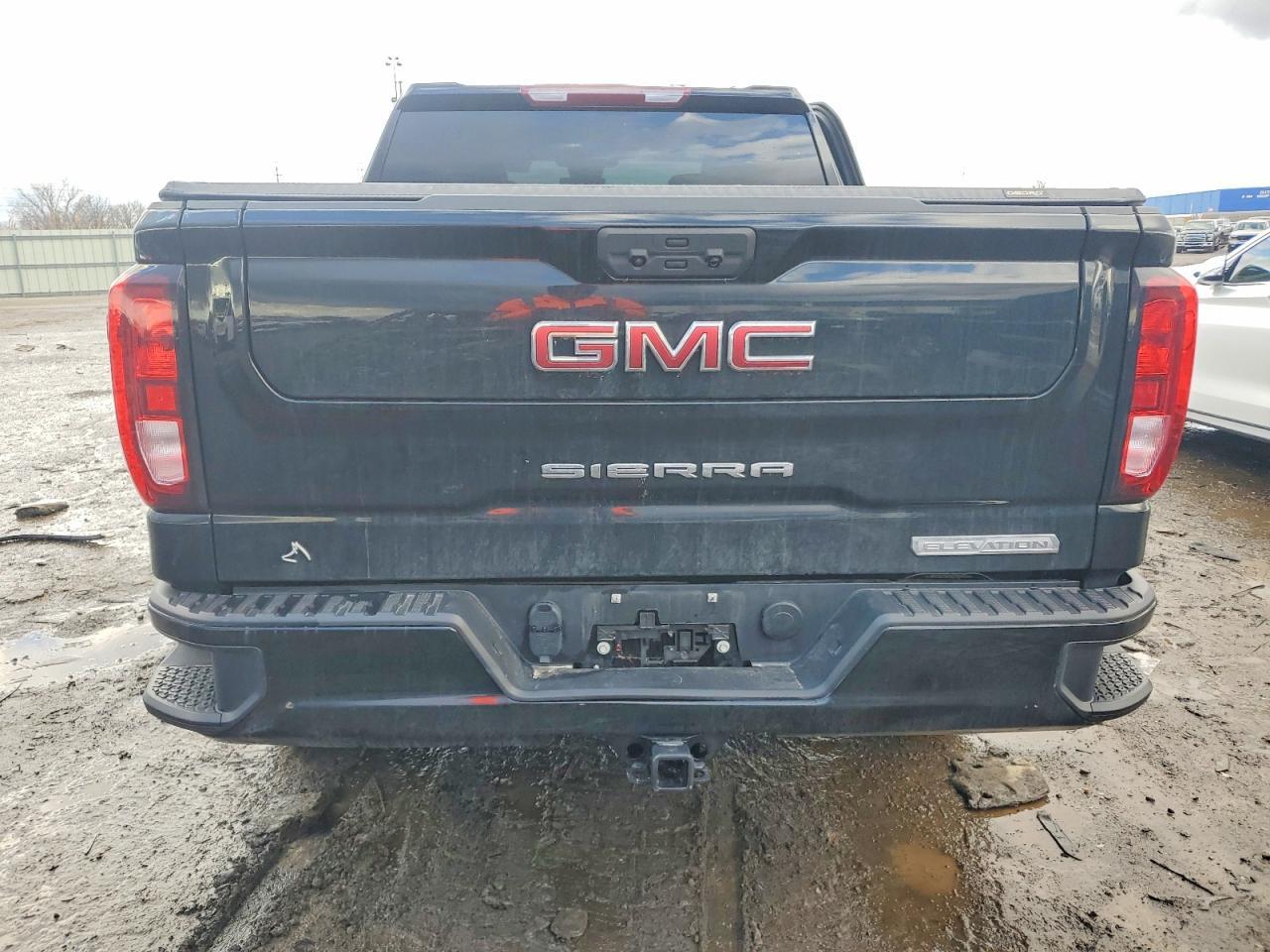 2025 GMC Sierra